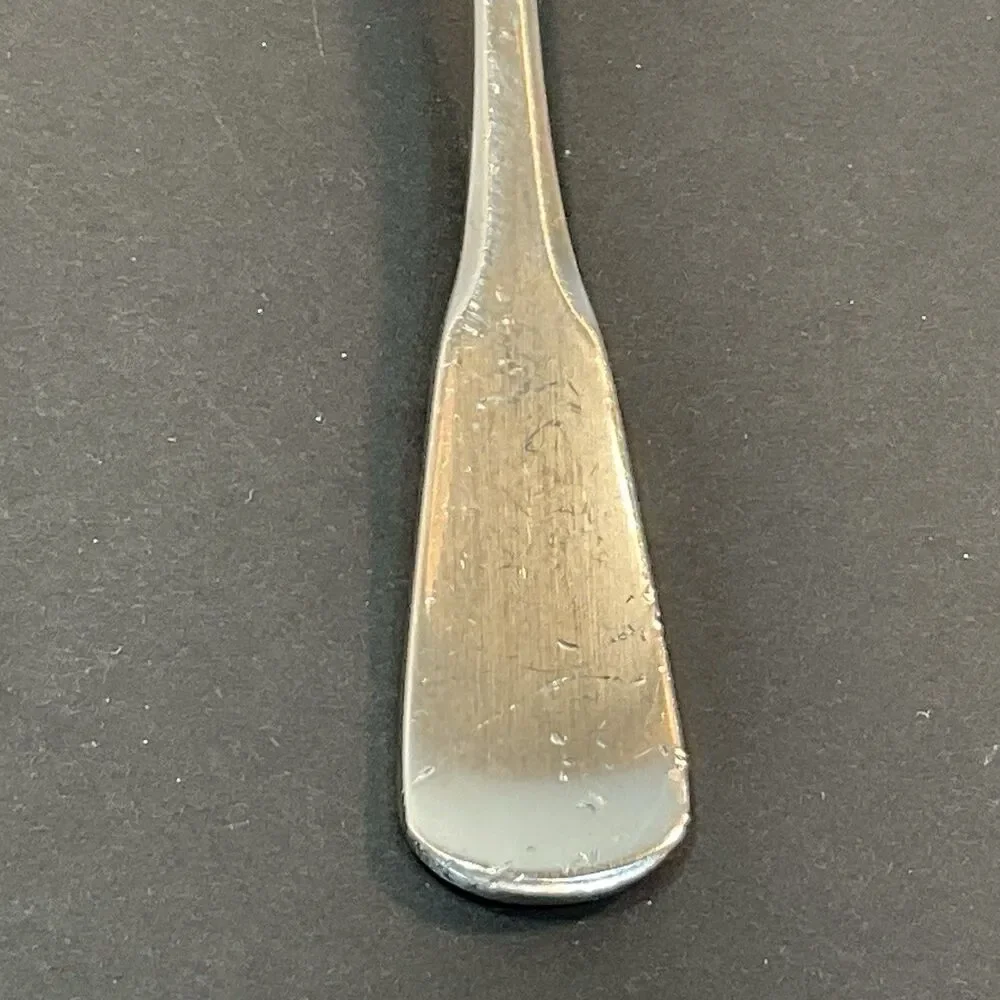 22 Pcs ONEIDA USA Stainless Flatware MINUTE MAN COLONIAL BOSTON Satin